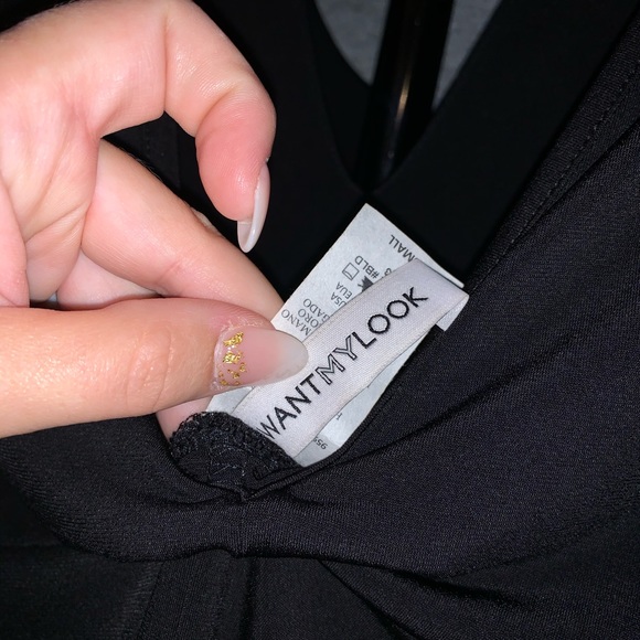 Choker neck dress - Picture 3 of 3